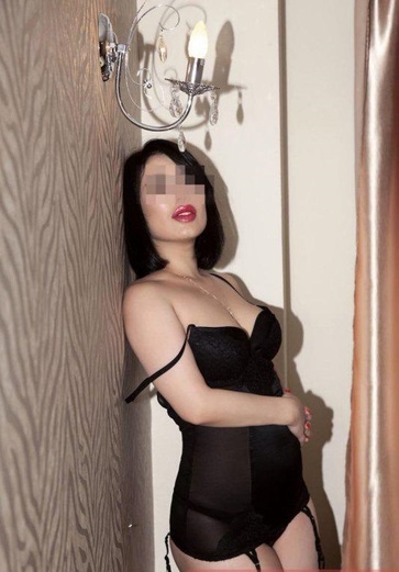 Шлюха Питера Карина +7(981)167-67-19